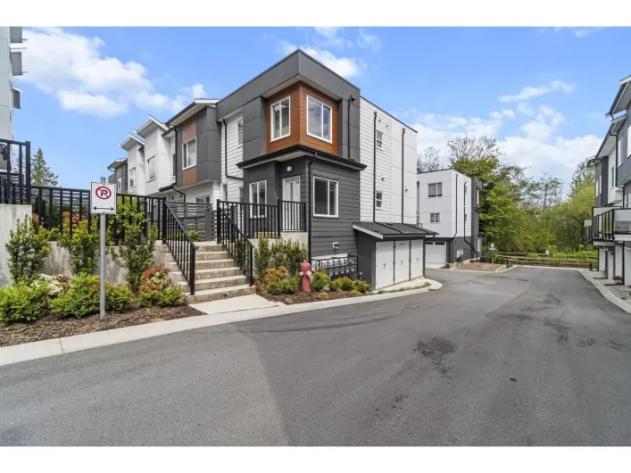 29 9652 162A STREET, Surrey