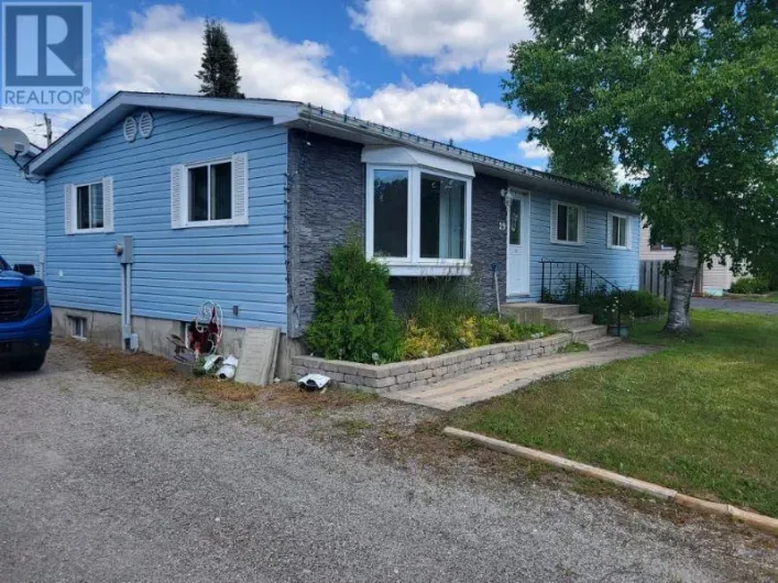 29 BIRCH DRIVE, Marathon