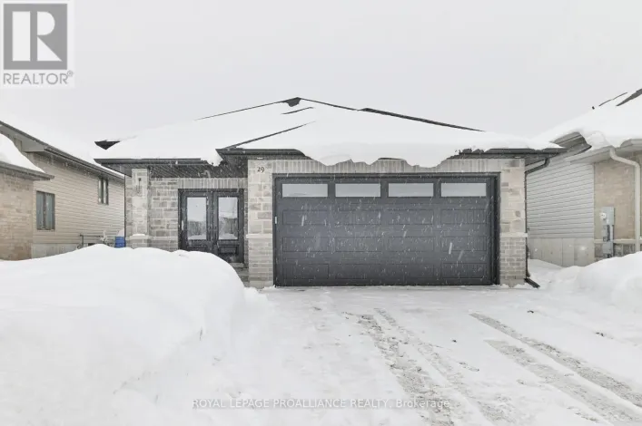 29 CEDAR PARK CRESCENT, Quinte West