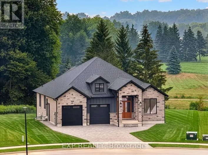 29 DEARING DRIVE, South Huron
