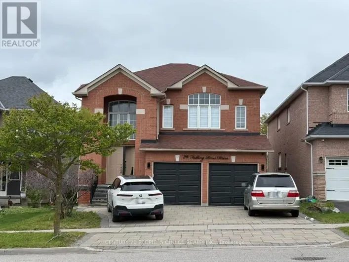 29 FALLING RIVER DRIVE, Richmond Hill