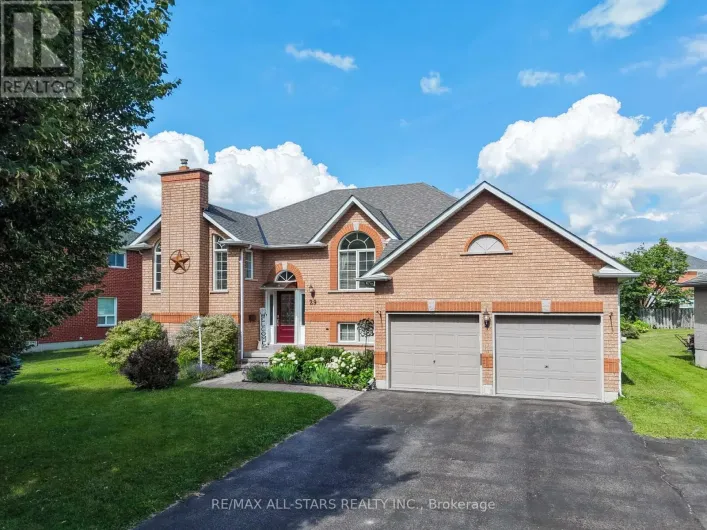 29 FOURTH AVENUE N, Uxbridge