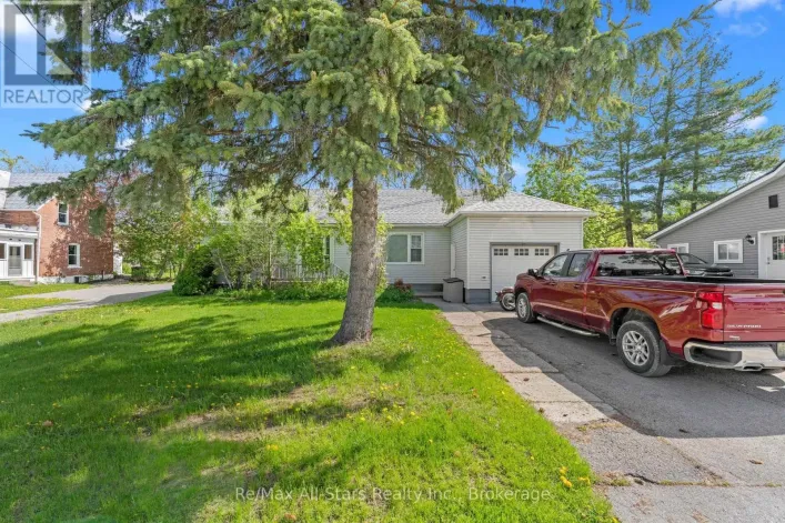 29 FRANCIS STREET E, Kawartha Lakes