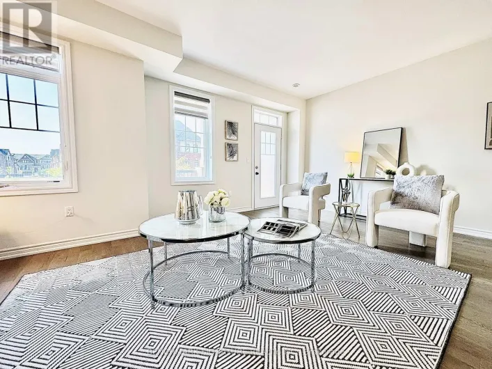 29 GEORGE PEACH AVENUE, Markham