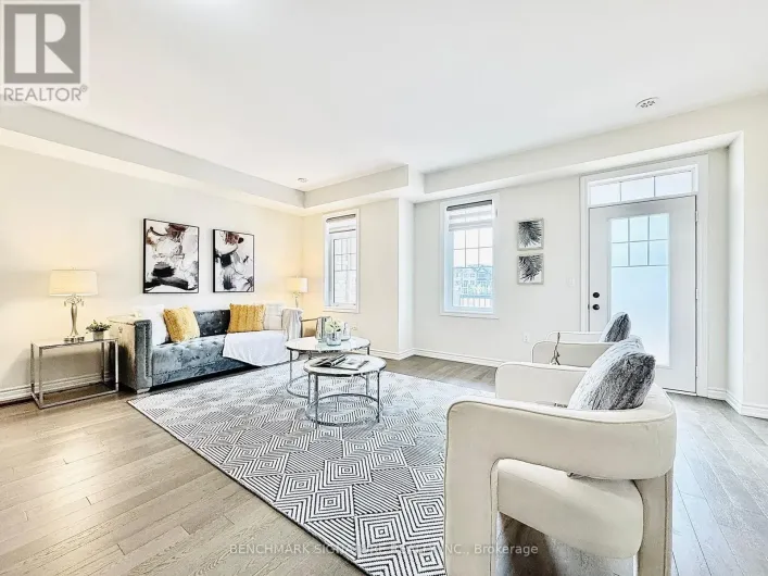 29 GEORGE PEACH AVENUE, Markham