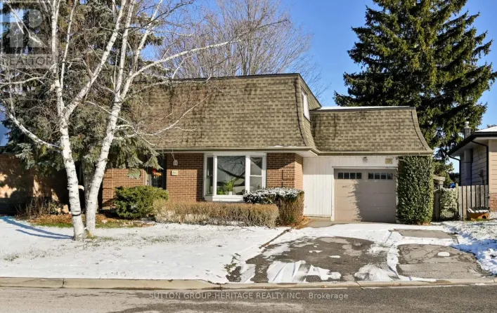 29 GLENMOUNT COURT, Whitby