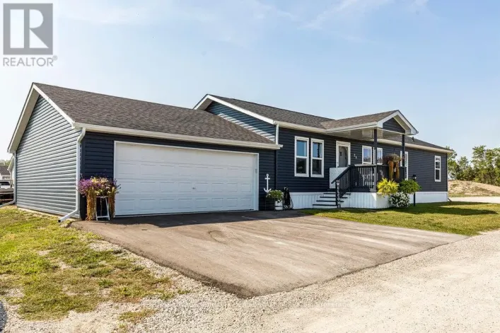 29 HICKORY HOLLOW, Haldimand