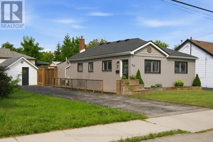29 HIXON ROAD, Hamilton
