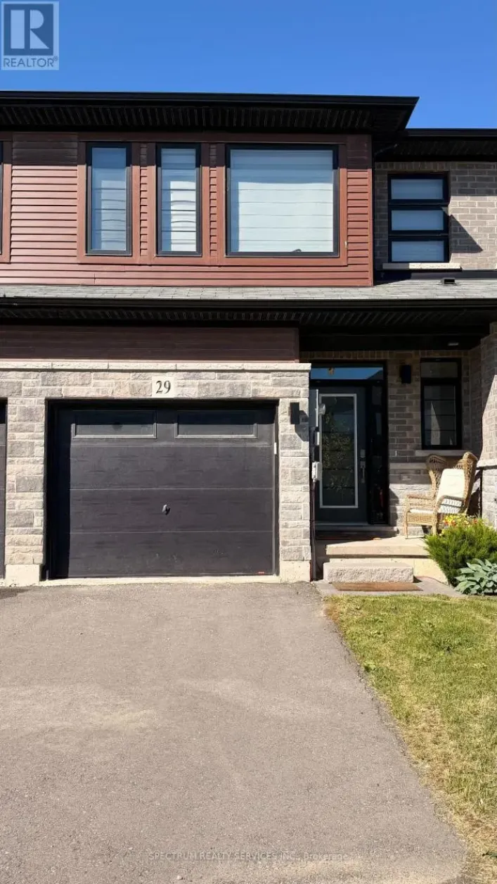 29 JUNE CALLWOOD WAY, Brantford