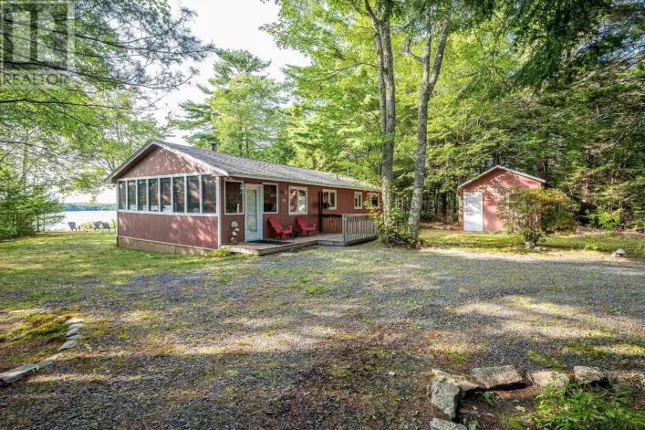 29 Lakeside Road, Molega Lake