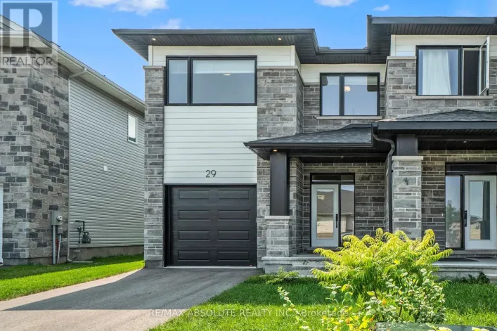 29 MAC BEATTIE DRIVE S, Arnprior