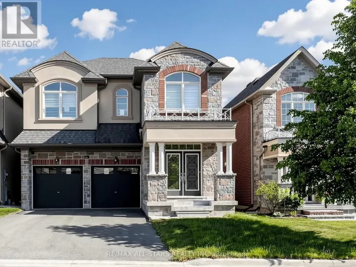 29 MONDIAL CRESCENT, East Gwillimbury