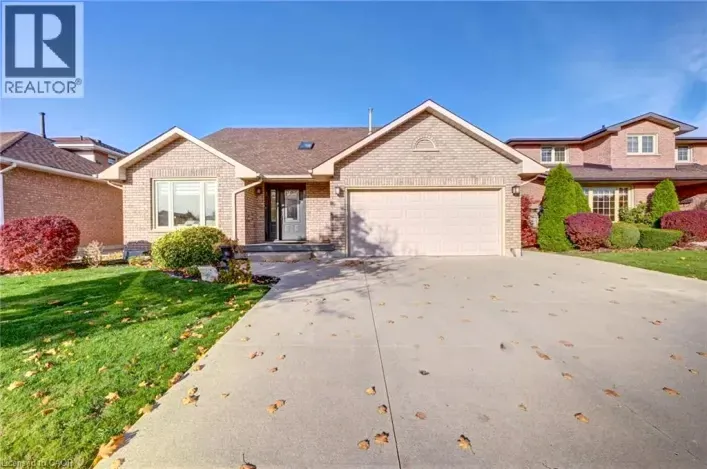 House for rent: 29 NAPOLEON Drive, Stoney Creek