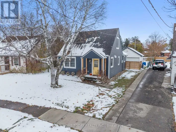 29 NORMANDY BOULEVARD, Halton Hills