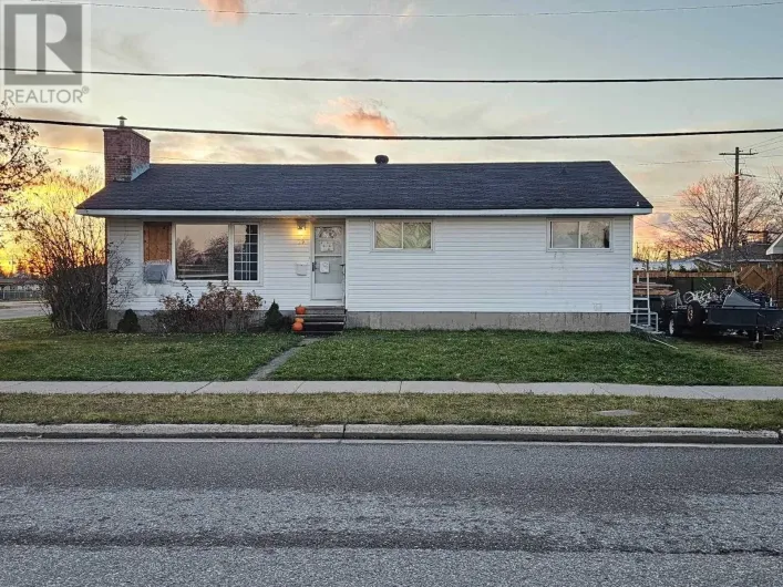 29 Pentagon BLVD, Sault Ste Marie