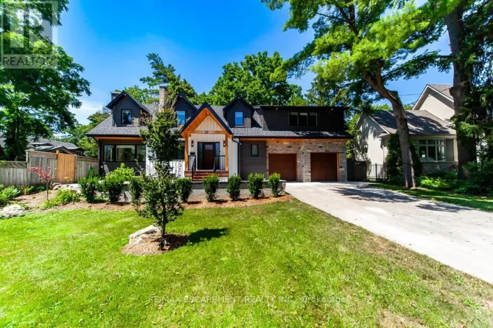 29 PINEWOOD TRAIL, Mississauga