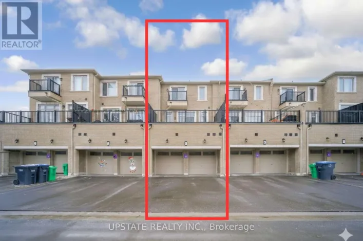 29 RAVENBURY STREET, Brampton