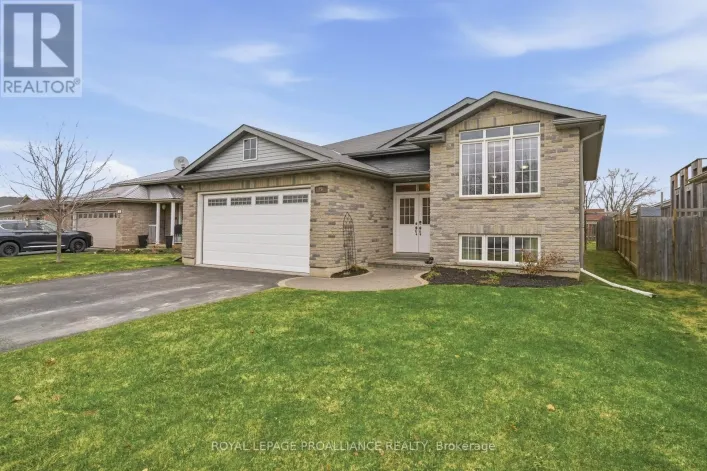 29 RIDGEVIEW LANE, Quinte West