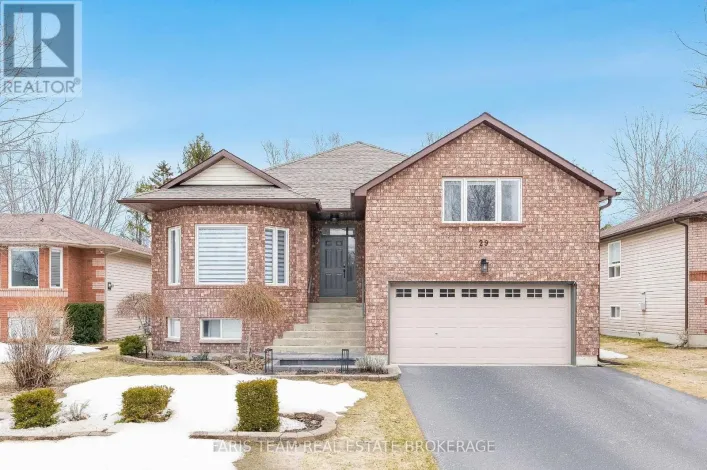 29 RIVERDALE DRIVE, Wasaga Beach