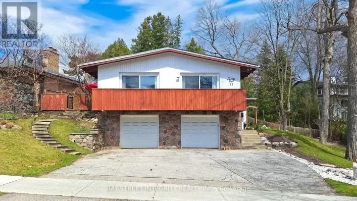29 RUDEN CRESCENT, Toronto