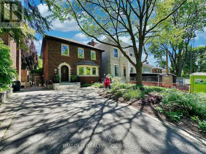 29 TARLTON ROAD, Toronto