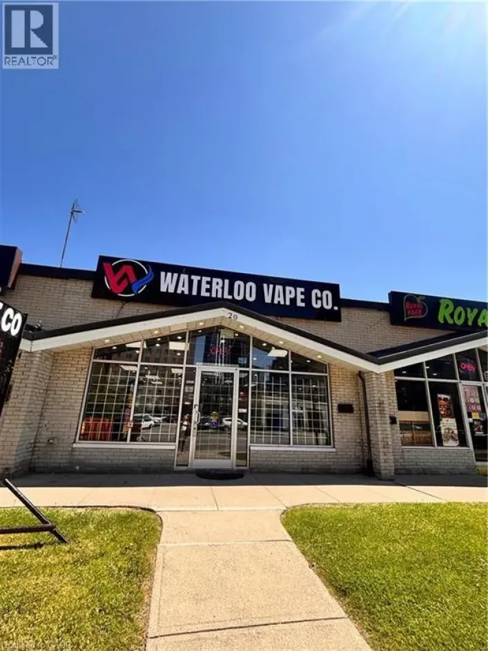 29 UNIVERSITY Avenue E, Waterloo
