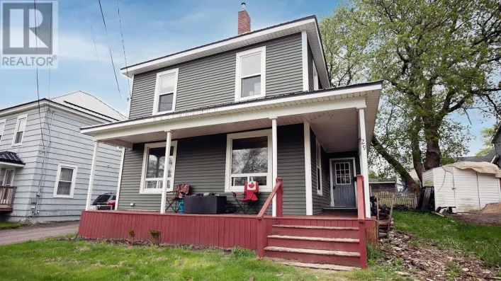 29 Wellington Street, Amherst