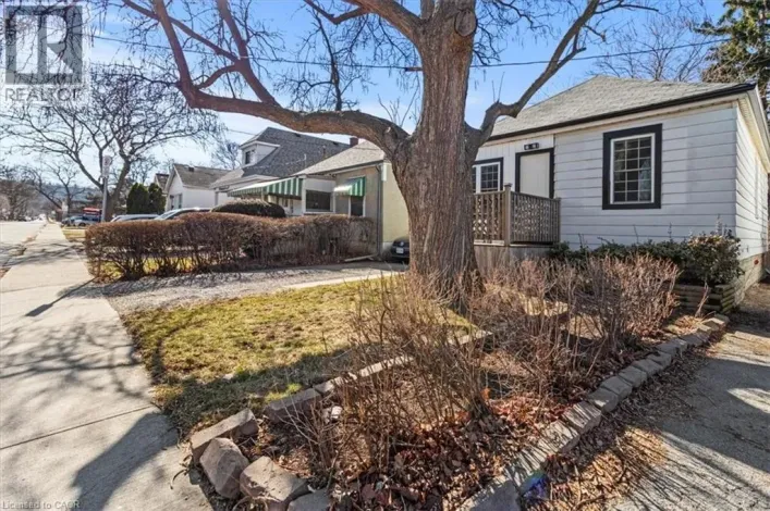 29 WEXFORD Avenue N, Hamilton