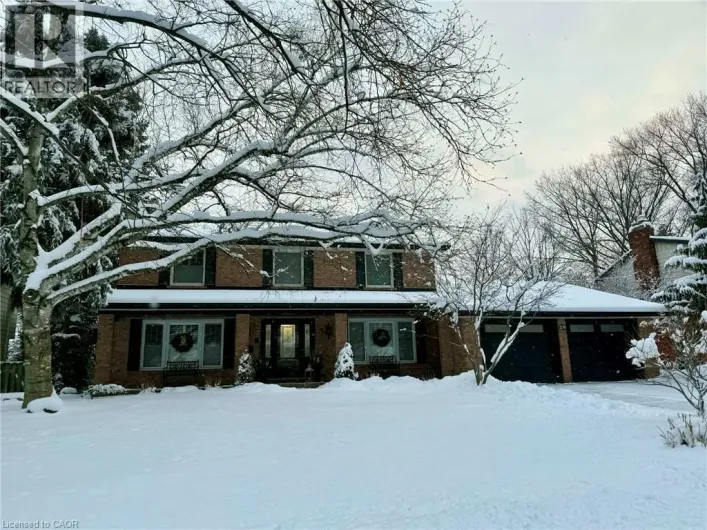 29 WOODSIDE Drive, Hamilton