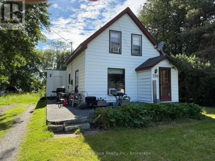 290 BERFORD STREET, South Bruce Peninsula