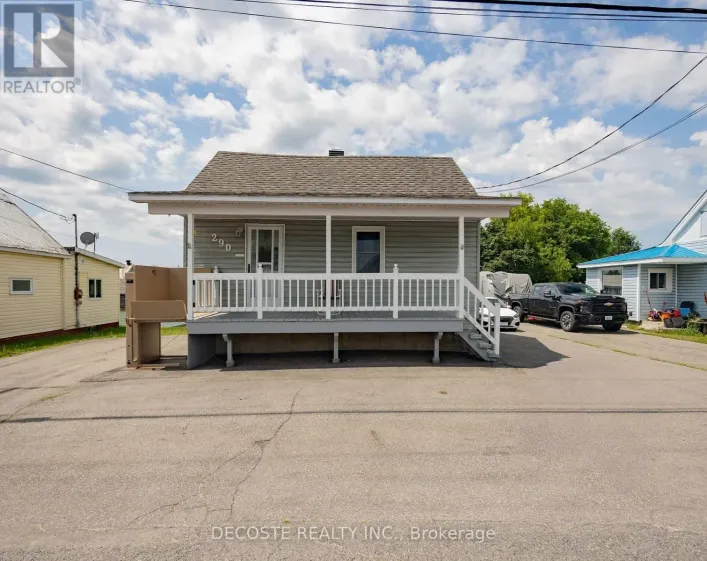 290 EAST BOUNDARY ROAD, North Glengarry