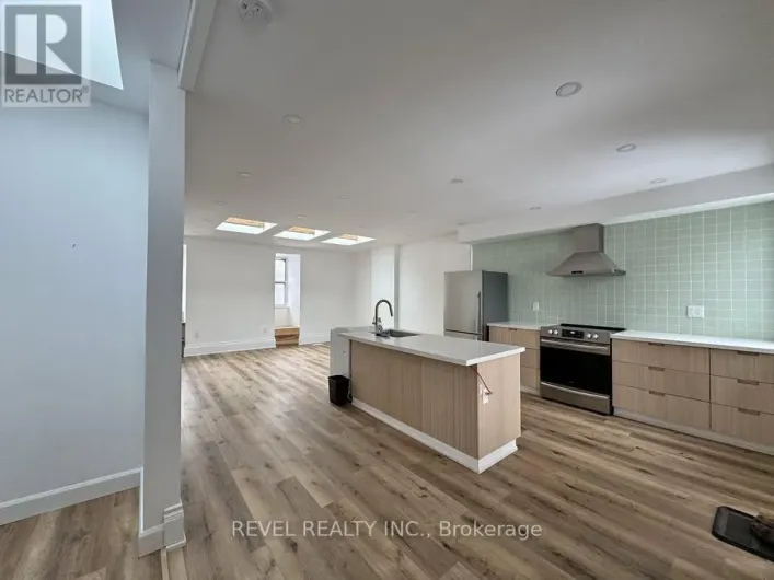 290 GERRARD STREET E, Toronto