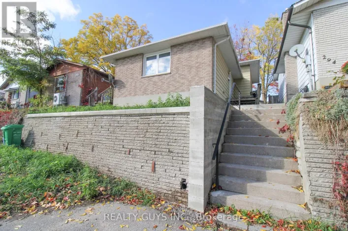 290 MCFARLANE STREET, Peterborough