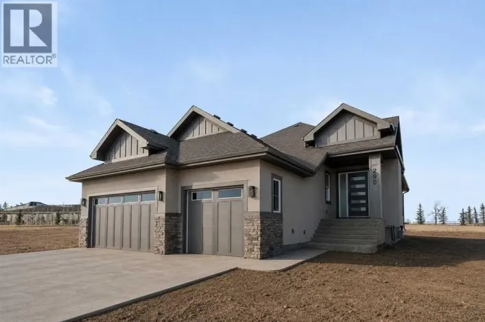 290 Muirfield Crescent, Lyalta