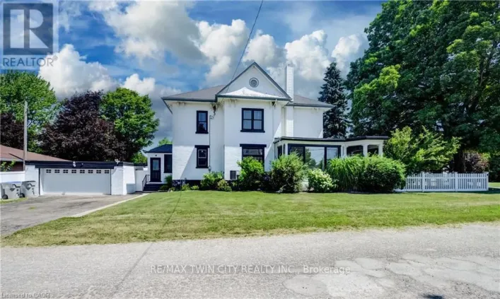 290 TURNBERRY STREET, Huron East