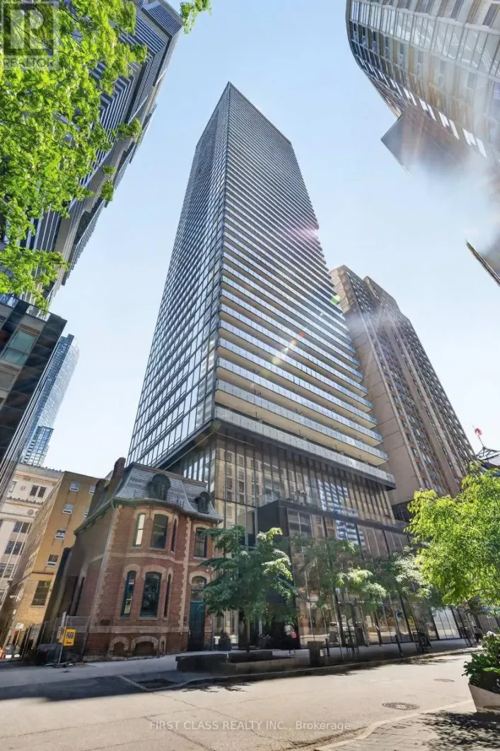 2902 - 15 GRENVILLE STREET, Toronto