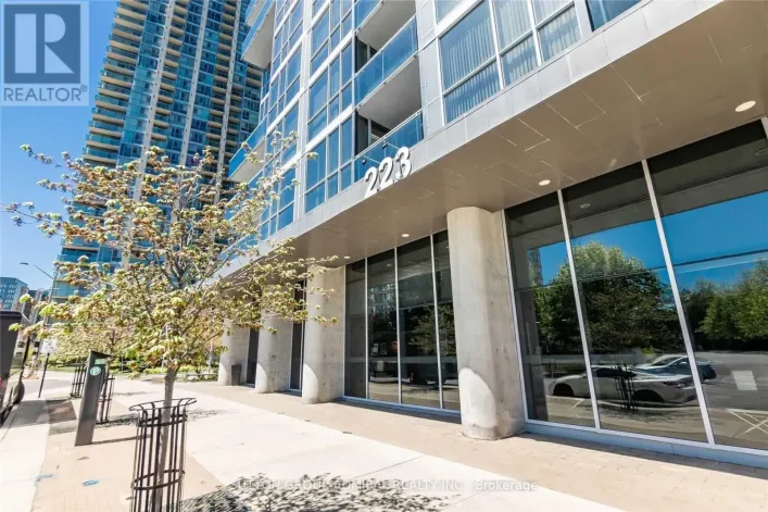 2904 - 223 WEBB DRIVE, Mississauga