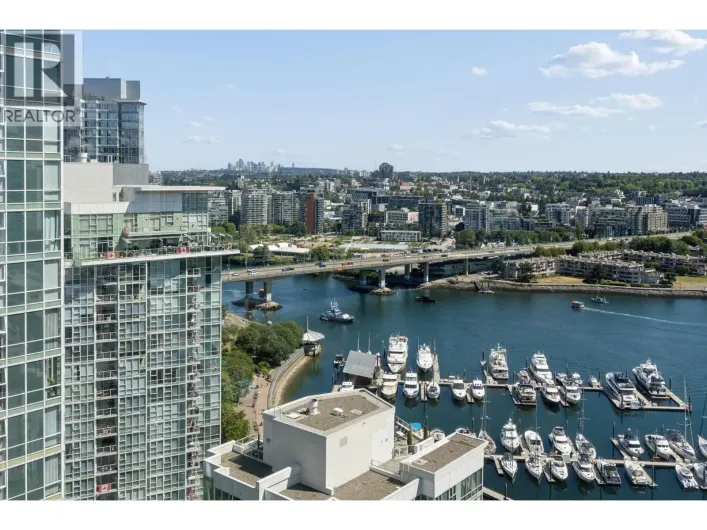2905 198 AQUARIUS MEWS, Vancouver