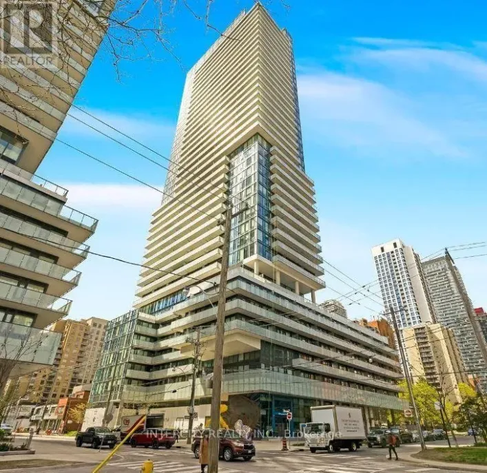 2906 - 161 ROEHAMPTON AVENUE, Toronto