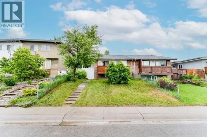 2906 Doverville Crescent SE, Calgary