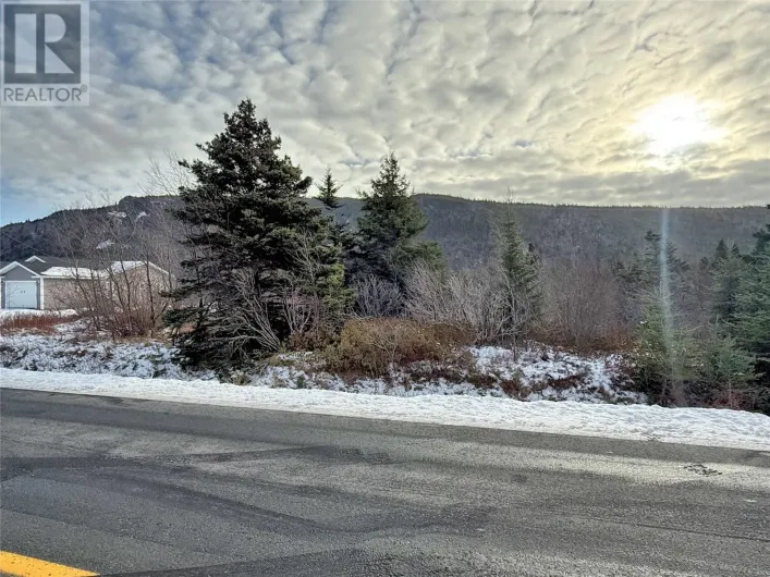 291 North River Road, North River