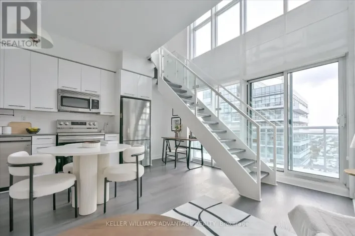 2910 - 155 LEGION ROAD N, Toronto