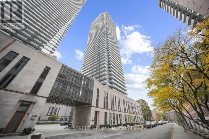 2910 - 65 ST MARY STREET, Toronto