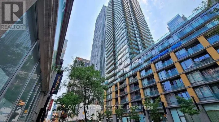2911 - 1 YORKVILLE AVENUE, Toronto