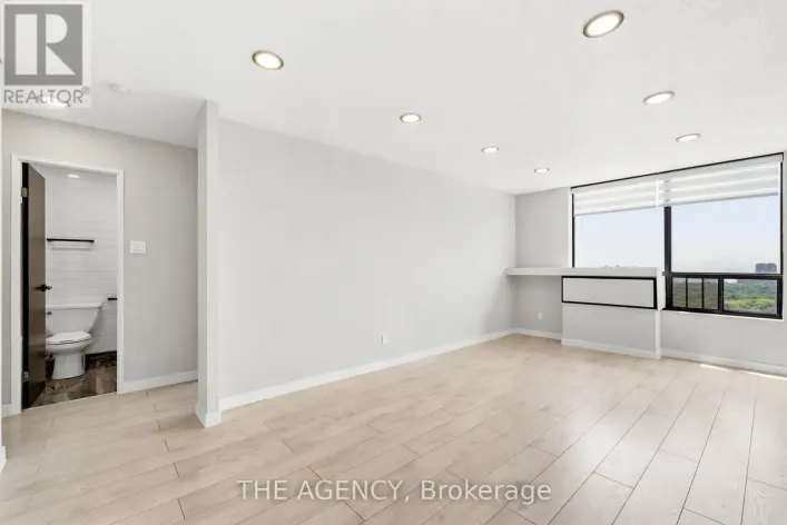 2911A - 2350 DUNDAS STREET W, Toronto