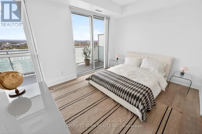 2915 - 101 ERSKINE AVENUE, Toronto