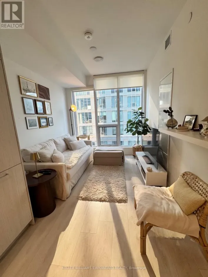 2915 - 15 MERCER STREET, Toronto