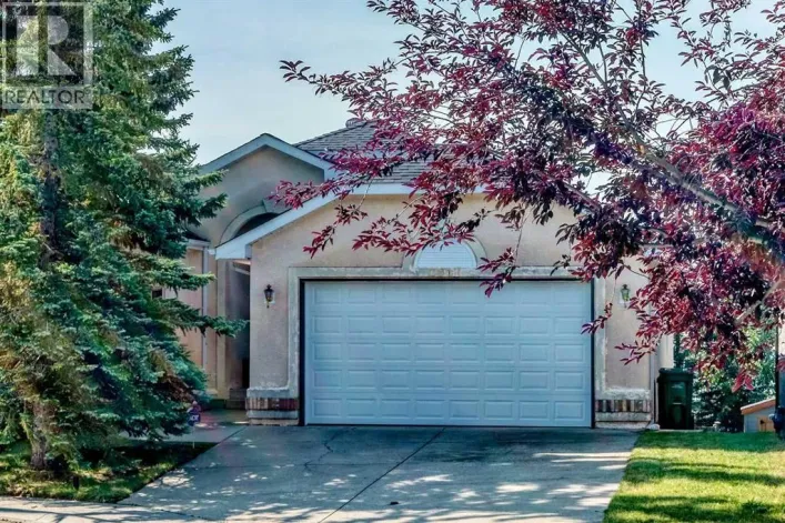 2917 Signal Hill Heights SW, Calgary