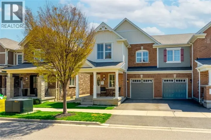 292 GILLETT Point, Milton
