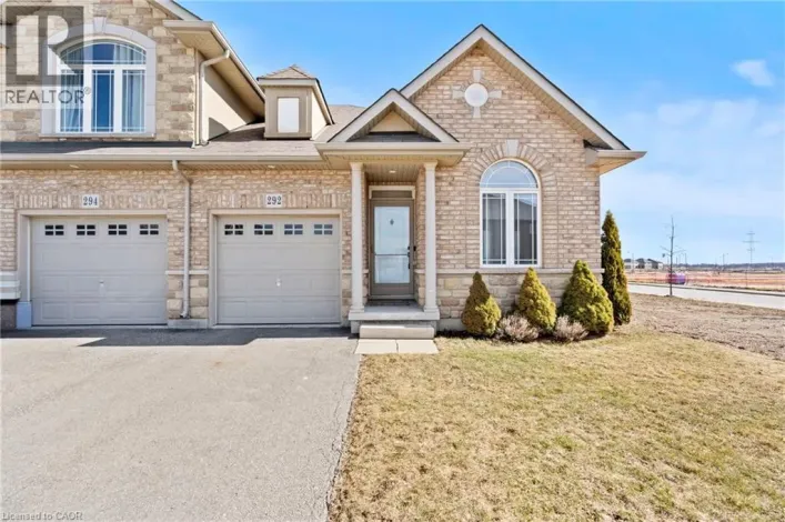 292 KEYSTONE Crescent, Hamilton